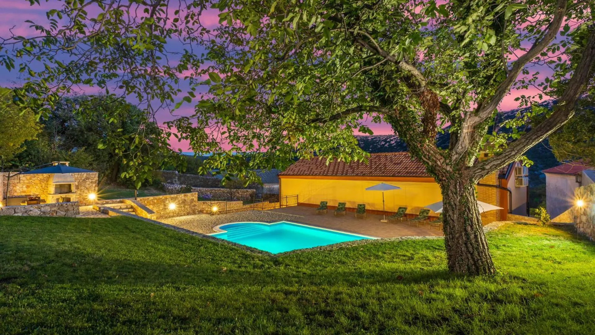 Holiday Home Lukata By Interhome Drivenik